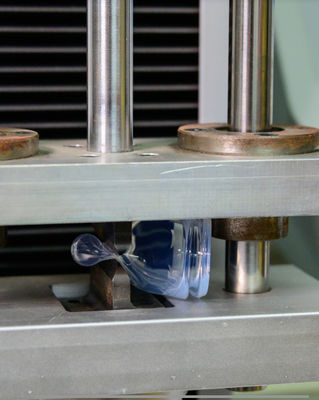 Круглый / плоский силиконовый кормильщик для детей с возможностью пользования логотипом