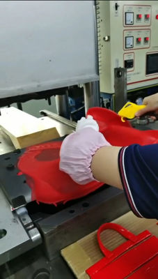 Изготовление детских биб