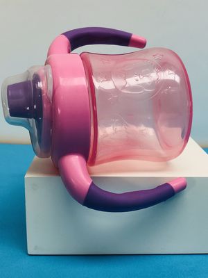 Не ручка расслоины двойная 6 месяцев чашка Sippy 6 девушек унции